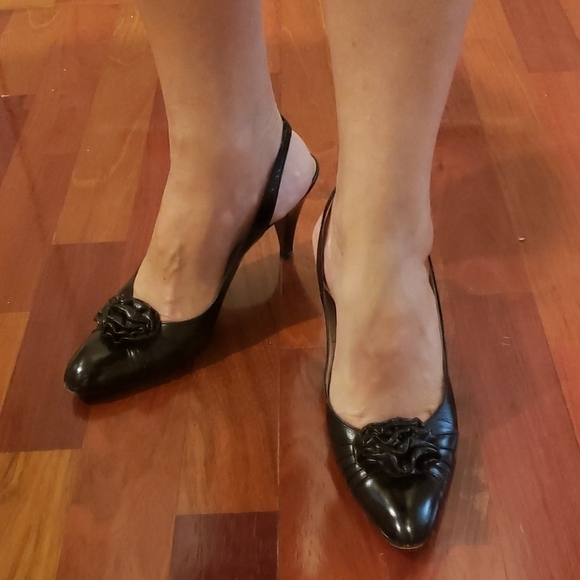 Ferragamo Rosina Ferragamo Schiavone Reno Sling Backs EUC In Box Black - Picture 3 of 15